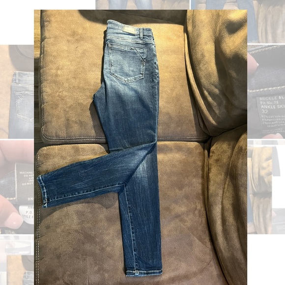 Buckle Black Ankle Skinny Jean - Picture 4 of 8